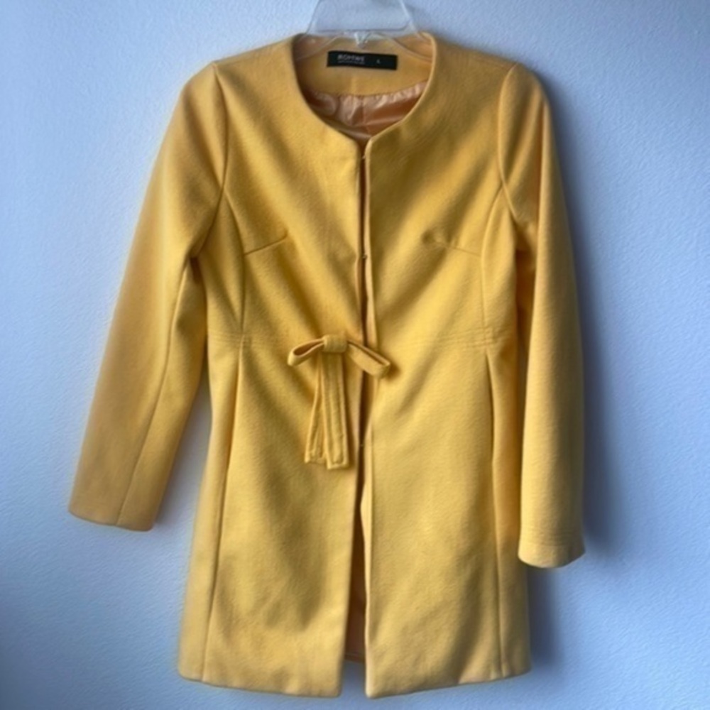 Romwe jacket marigold color size Large see measurements
